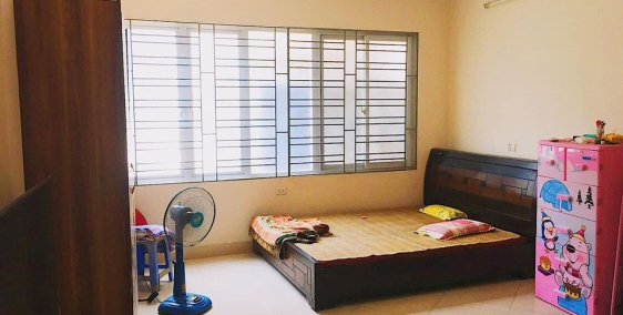 Bán nhà 3 tầng Khuất Duy Tiến, TX 45m2, 3 ngủ, ô tô đỗ cửa chỉ nhỉnh 1 tỷ