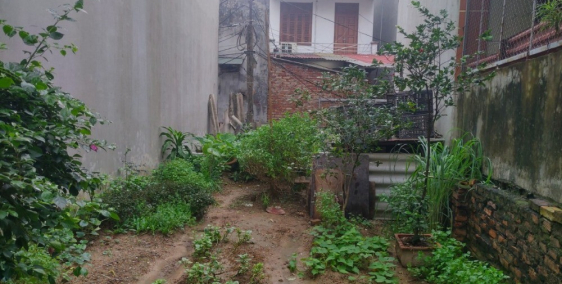 Bán gấp thửa đất vuông đẹp Phạm Văn Đồng, ôtô đỗ, gần phố  38m2 4m 2.65 tỷ.