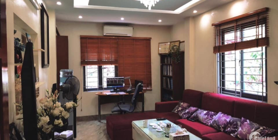 PHÂN LÔ-Ô TÔ TRÁNH ĐẸP NHẤT PHỐ PHÚ DIỄN 52M.