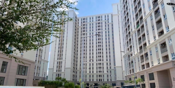 Cho thuê căn hộ Imperial place 2PN nhà trống giá 6tr/tháng