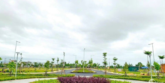 Giá 11 tr/m2 mặt tiền Trần hung đạo, đất thô cư 100% đối diện CoopMart TX Đức Ph