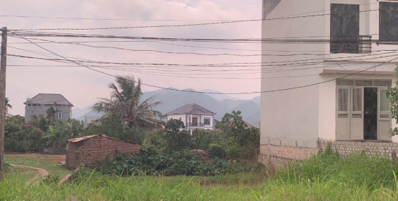 Bán lô đất 90m2 chính chủ Ql 37, trước mặt KCN Yên Sơn Bắc Lũng. Chỉ 1.9 tỷ.