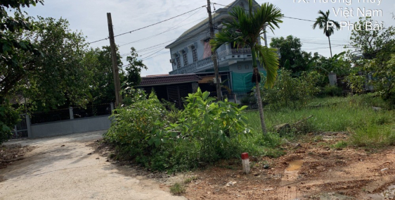 Buôn có bạn, bán có phường. Gặp nhau là cái duyên, nhân duyên mua liền lô đất