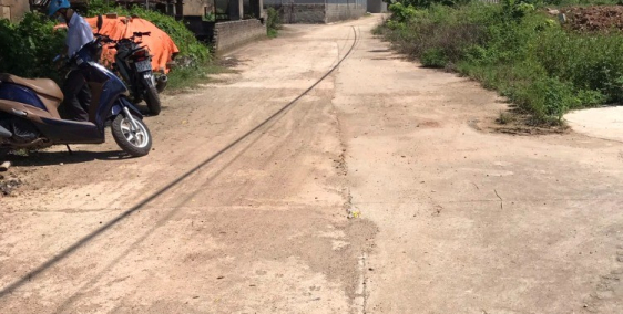 Cần bán đất thôn non đình , xã khám lạng , huyện lục nam , bắc giang .