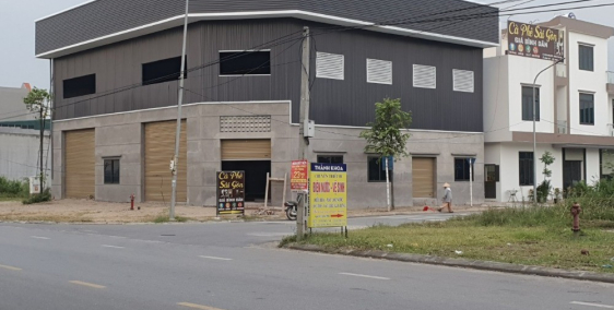 Mặt bằng kinh doanh, kiot buôn bán diện tích 368m2