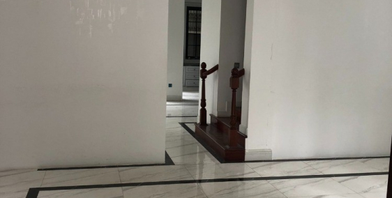 Cho shophouse 96m Vinhomes Gardenia. Tầng 1 + 2 mặt phố Hàm Nghi. Giá 25 tr/th.