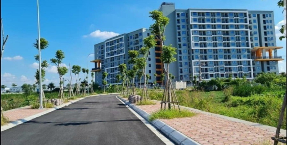 Bán quỹ căn thương mại 40 căn chung cư Thăng Long Green City