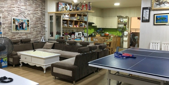 HOT ! Bán căn hộ The Era Town giá rẻ nhất khu vực 2.3 tỷ 147m2, 3 phòng ngủ 2 to