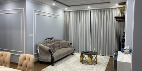 Gia đình tôi cần bán gấp căn hộ tại dự án 6th element, 2PN, ban công Nam.