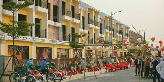 Bán nhà phố 3 tầng nam Hội An City, view sông, ngay bến du thuyền