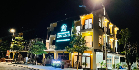 KHẨN CẤP :Cần tìm chủ cho căn phà phố 1 trệt 2 lầu sát Phố Cổ Hội An thanh toán