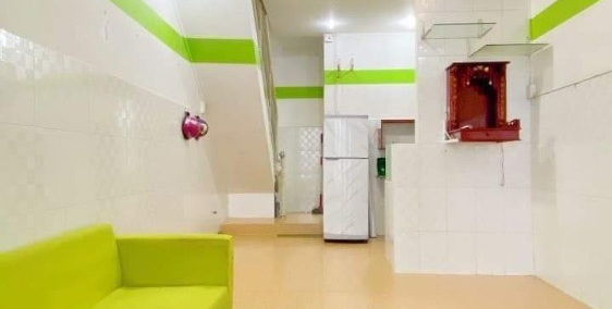 Bán nhà ngay vòng xoay Lê Đại Hành, nở hậu, giá cực rẻ