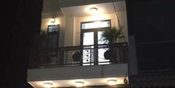 Nhà 5 tầng cực đẹp,ô tô ngủ trong nhà,nội thất gỗ Phạm Văn Chiêu,P.9,GV:giá rẻ.