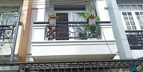 Nhà 4 tầng cực đẹp,HXH 1 trục,thông tùm lum Lê Văn Thọ,P.9,GV:52m2 chỉ 5.85 tỷ.