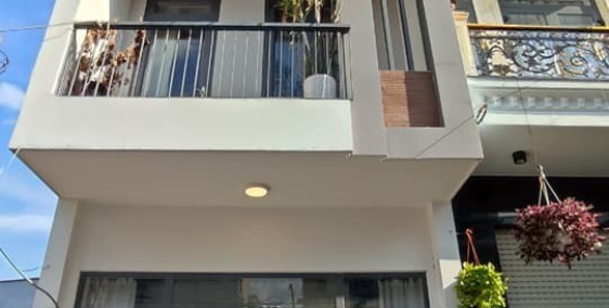 Nhà 4 tầng cực đẹp kế bên CityLand,full nội thất,HXH P.16,GV:giá mùa dịch.