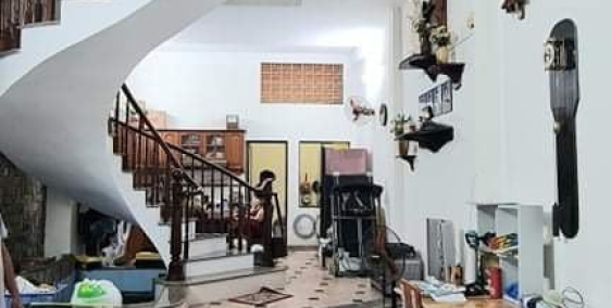 Bán nhà Tân Bình. 2 bước chân đến quận 10, nhà đẹp, tải nhỏ tận cửa