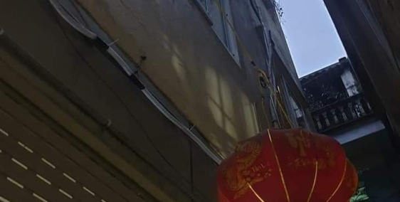 Bán gấp nhà mặt tiền 5m đường Thuỵ Khuê. Giá chỉ 3 tỷ