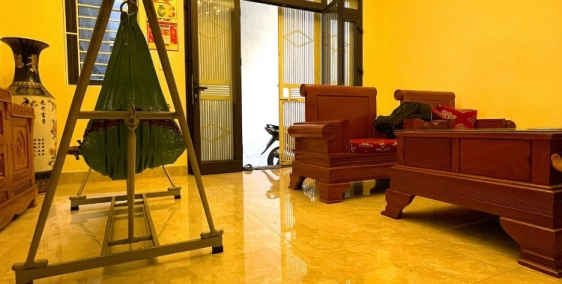 Bán nhà phố Trịnh Công Sơn, ngõ trải nhựa ô tô gần nhà 60m2 giá 5.4 tỷ.