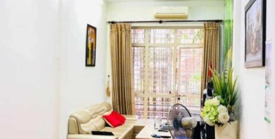 Cần bán ngay nhà 5 tầng kd mặt phố Nguyễn Ngọc Nại, Thanh Xuân, 52m2 giá 10 tỷ 5