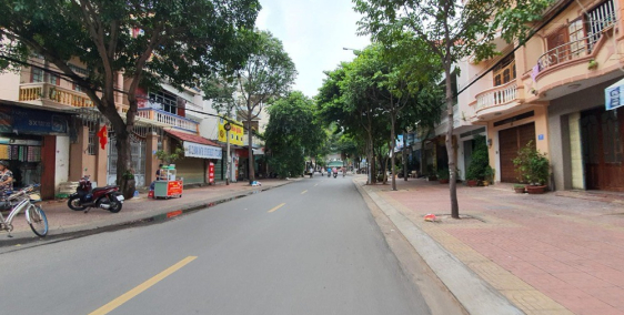 Bán gấp nhà 1 trệt 1 lầu mặt tiền đường Hoàng Văn Thụ giá chỉ 8,2 tỷ