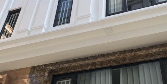 Bán nhà 7 tầng, có thang máy tại phố Tôn Đức Thắng, Đống Đa. giá tốt.