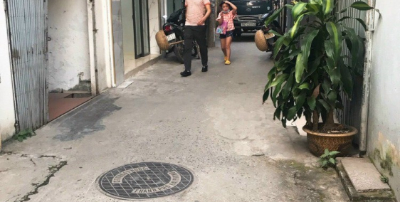 Chính chủ bán nhà trong ngõ Trần Văn Lan