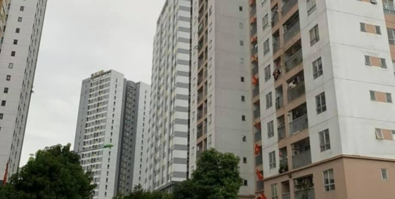 Cần bán nhà Trung Tâm Bằng Liệt Hoàng Mai 6 Tầng, 36m2, Chỉ nhỉnh 3 tỷ.