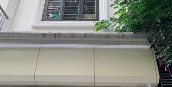 Siêu rẻ nhà Nguyễn Chính phân Lô 2 mặt thoáng 33m2 giá 2.6 Tỷ.