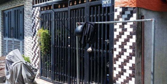 Caanf tiền bán căn nhà 1 trệt 1 lầu