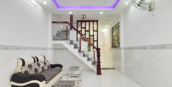 Bán nhà đẹp Tân Phú 57m2 sát Hẻm xe hơi, 2 tầng, giá chỉ 3.45 tỷ còn TL