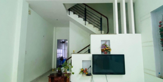 BÁN NHÀ RẺ NHẤT TÂN PHÚ , 97M2 , 3 PN , GIÁ 6.5 TỶ TL