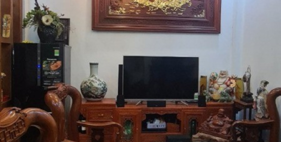 Bán nhà phố Trích Sài, Tây Hồ vị trí VIP, nhà gần hồ, sướng nhỉnh 4 tỷ.