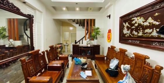 Bán nhà 5 tầng Chính Kinh, Vị trí đẹp, ngõ rộng thoáng, 33m