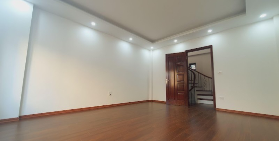 Cần bán nhà riêng,phân lô 39mx6Tx6.4 tỷ,Phố Vương Thừa Vũ,Lê Trọng Tấn,Thanh Xuâ