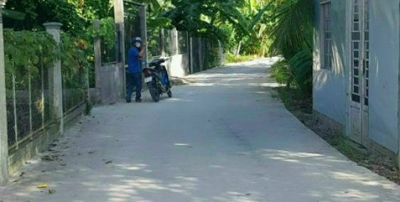 Bán : 2.306 m2 đất vườn Hạnh, Đường bê tông tới đất, ngang 14m ( nở hậu) ngay rạ