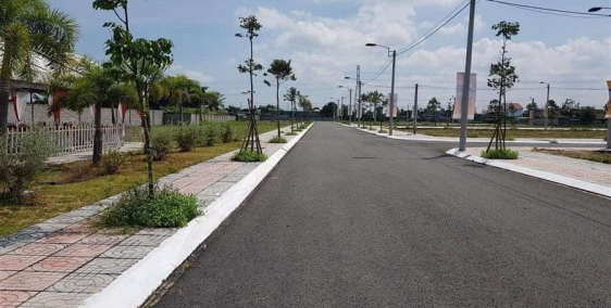 Đất nền mặt tiền đại lộ Long Cang, 600tr/nền thổ cư sổ riêng