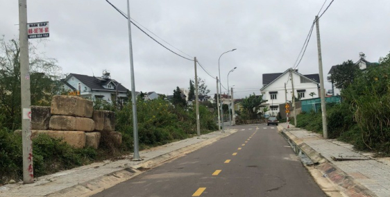 Bán nhanh lô đất liên mặt suối KQH Phạm Hồng Thái, pháp lý rõ ràng