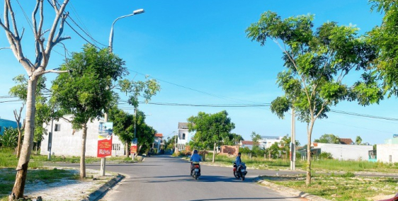 [ BÁN GẤP ] ĐẤT SỔ ĐỎ - đường 27m đối diện chợ ĐIỆN NAM TRUNG,Giá siêu đầu tư