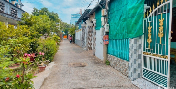 Đất tại thị xã Gò Công, mặt tiền 16m