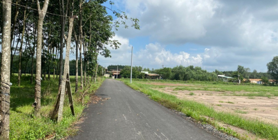 Còn 2 Lô Đất Chính Chủ Giá Chỉ 250tr, Đã có Sổ Hồng Tại Bình Phước