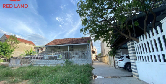 KIỆT OTO CÁCH ĐƯỜNG CHÍNH NGUYỄN TẤT THÀNH CHỈ 1 TỶ XXX TRIỆU LH 0932-638-838