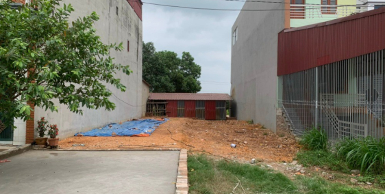 Bán lô đất mặt đường QL 37, trước mặt KCN Yên Sơn Bắc Lũng, 90m2. Chỉ 1,9 tỷ.