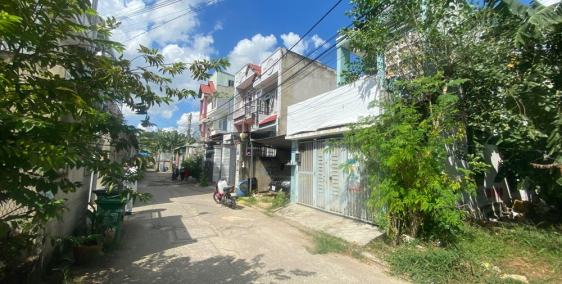 Lô đất 2 MT kế bên chợ Tăng Nhơn Phú B, Quận 9