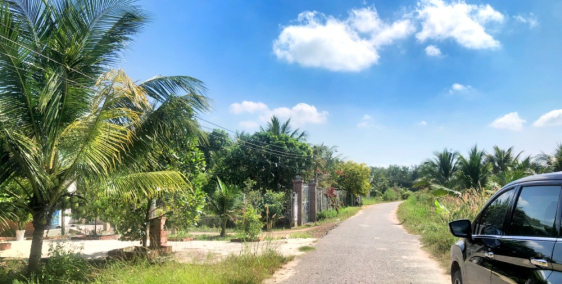 Đất mặt tiền nhựa thông, Full thổ cư giá 280 triệu