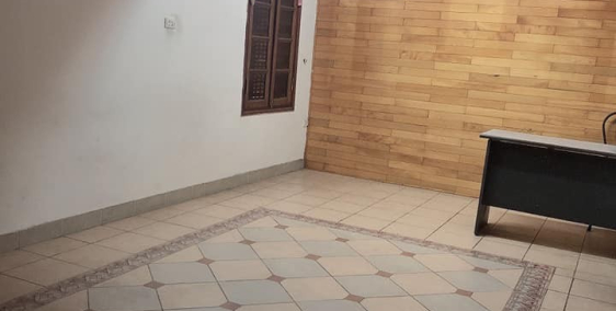 Bán nhà Phạm Văn Đồng ,Cầu Gấy nhà 3 mặt thoáng ,ô tô đỗ cửa vị trí trung tâm,