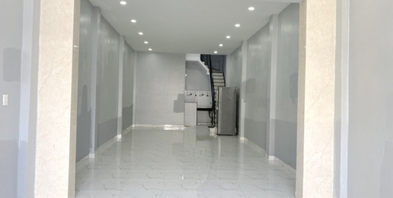 Cho thuê nhà mới 72m2 DT: 4 x 18m, 1 lầu, 3PN, giá 14tr, khu vực kinh doanh,