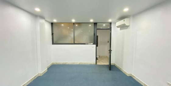 MẶT PHỐ, VỈA HÈ RỘNG, KINH DOANH SẦM UẤT NGÀY ĐÊM