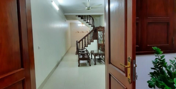 BÁN NHÀ Phân Lô - Ô TÔ Đỗ Cửa – RẤT ĐẸP Ở NGAY – GẦN TRƯỜNG GẦN CHỢ