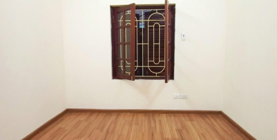 Bán Nhà TRUNG TÂM THANH XUÂN
Nhà Mới Đón TẾT - Giá RẺ - Gần Ô TÔ - Ở Ngay - Sổ