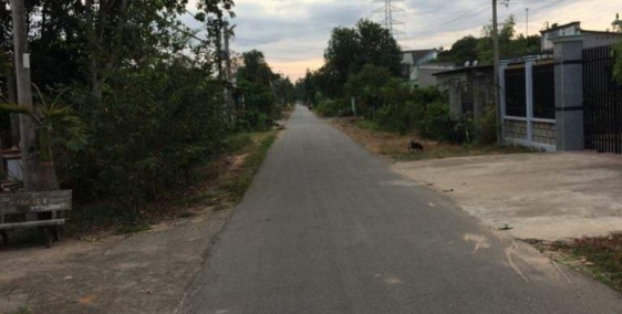 Cho thuê nhà mặt tiền đường 490 Phạm Văn Cội tiện ở hoặc kinh doanh